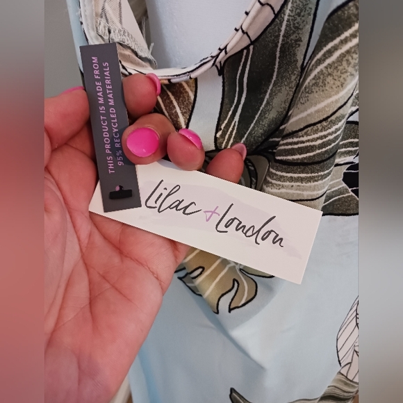 Womens wide strap tropical chemise. - Picture 5 of 5